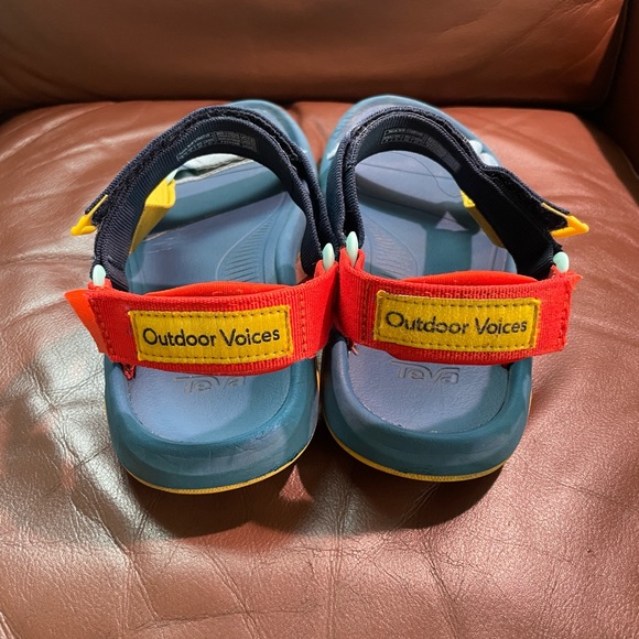 Teva Hurricane XLT2 Outdoor Voices Men's Sandals Hiking Red Blue Yellow Size 9 - Picture 3 of 10